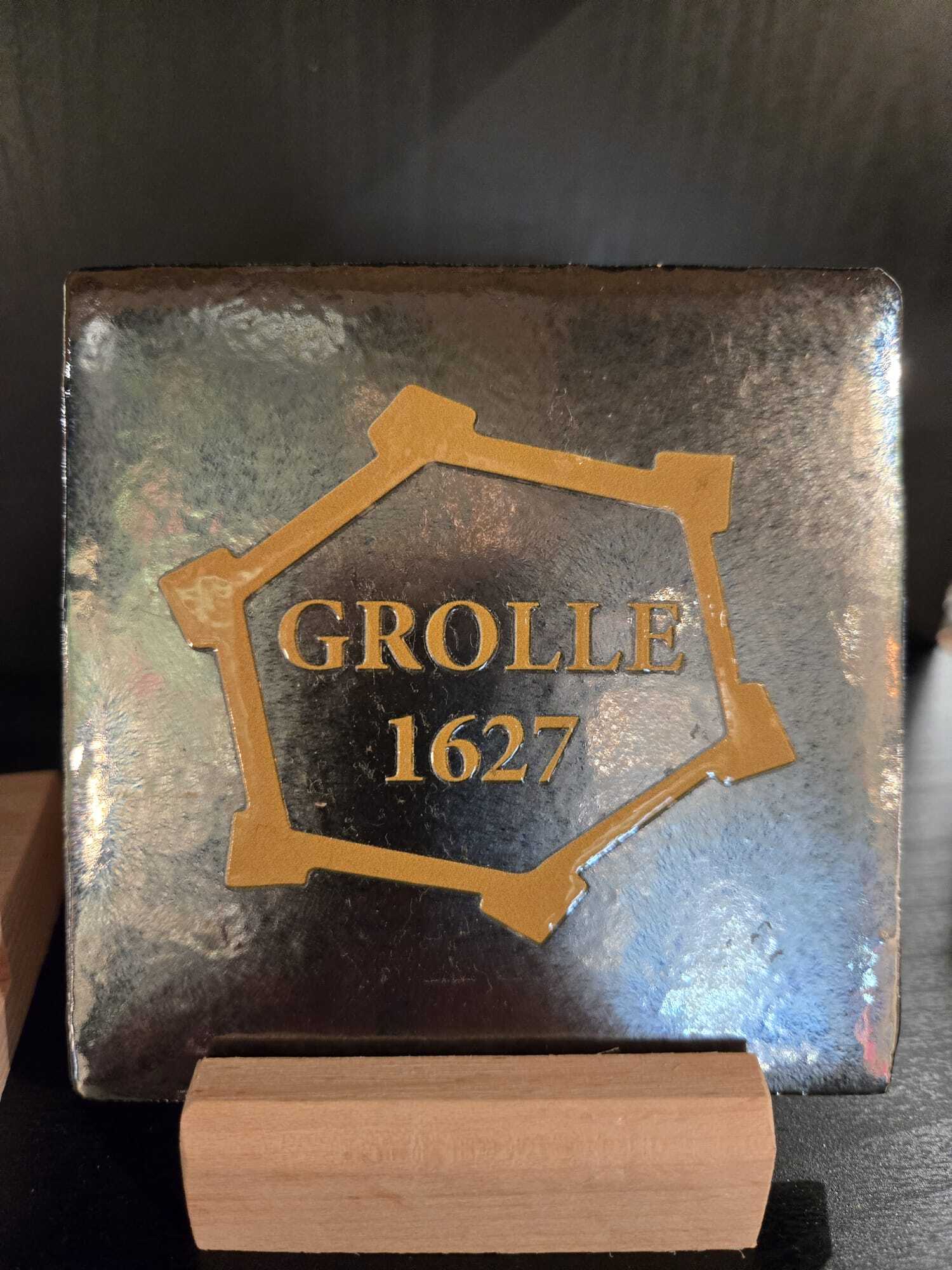 Tegeltje Grolle 1627 zwart