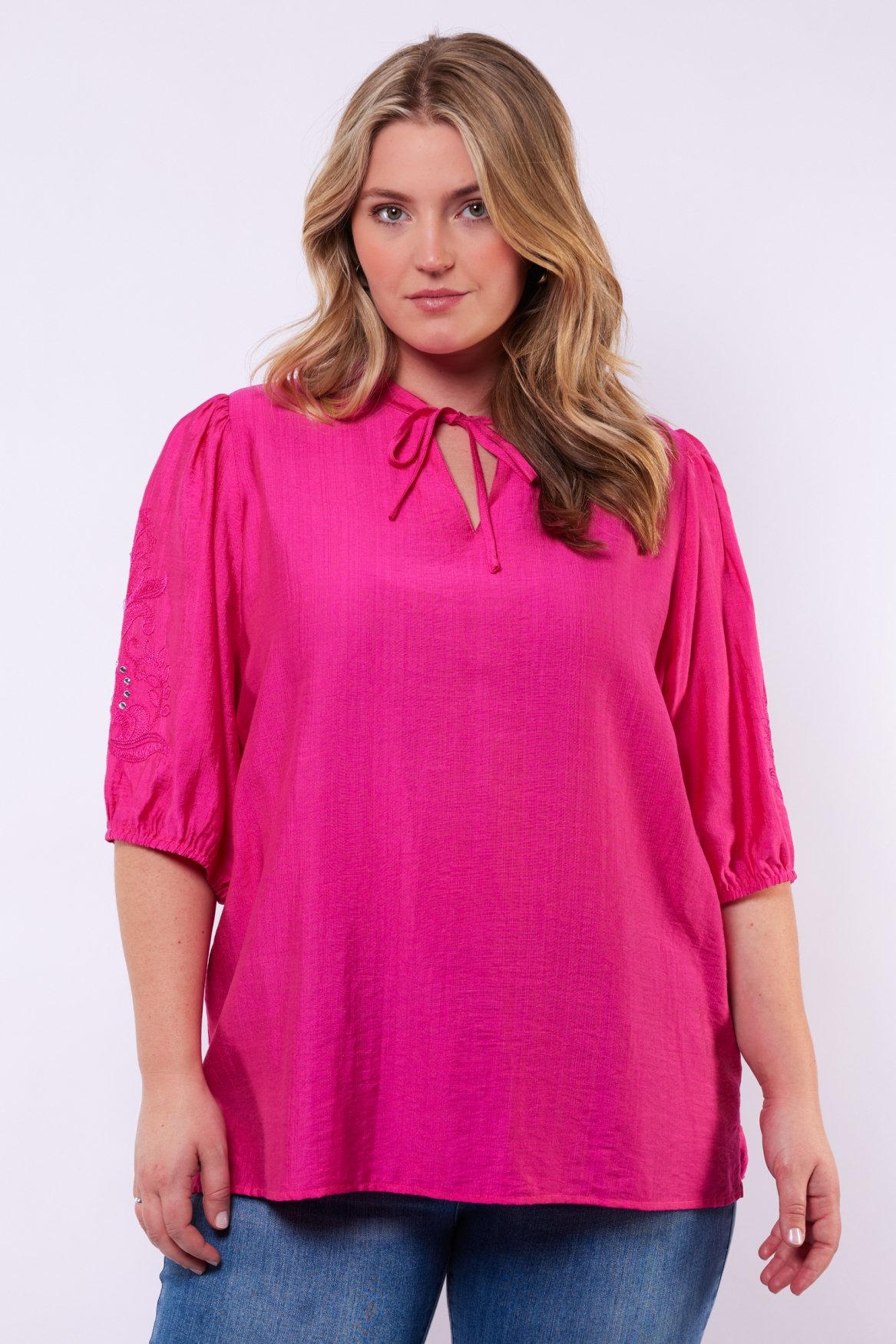 Exxcellent Cambrie top z6