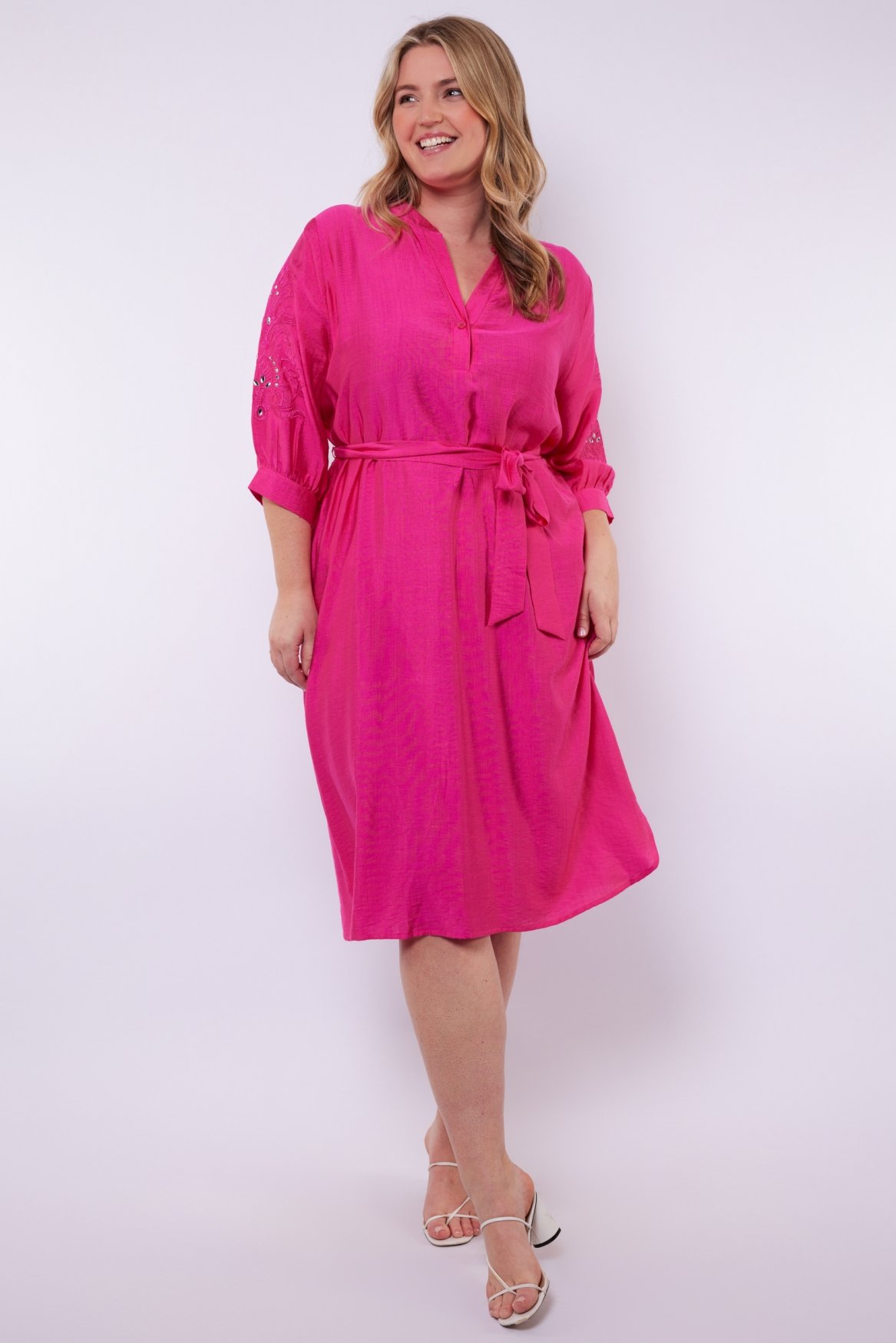 Exxcellent Capriella dress z6 - Hibiscus, 50