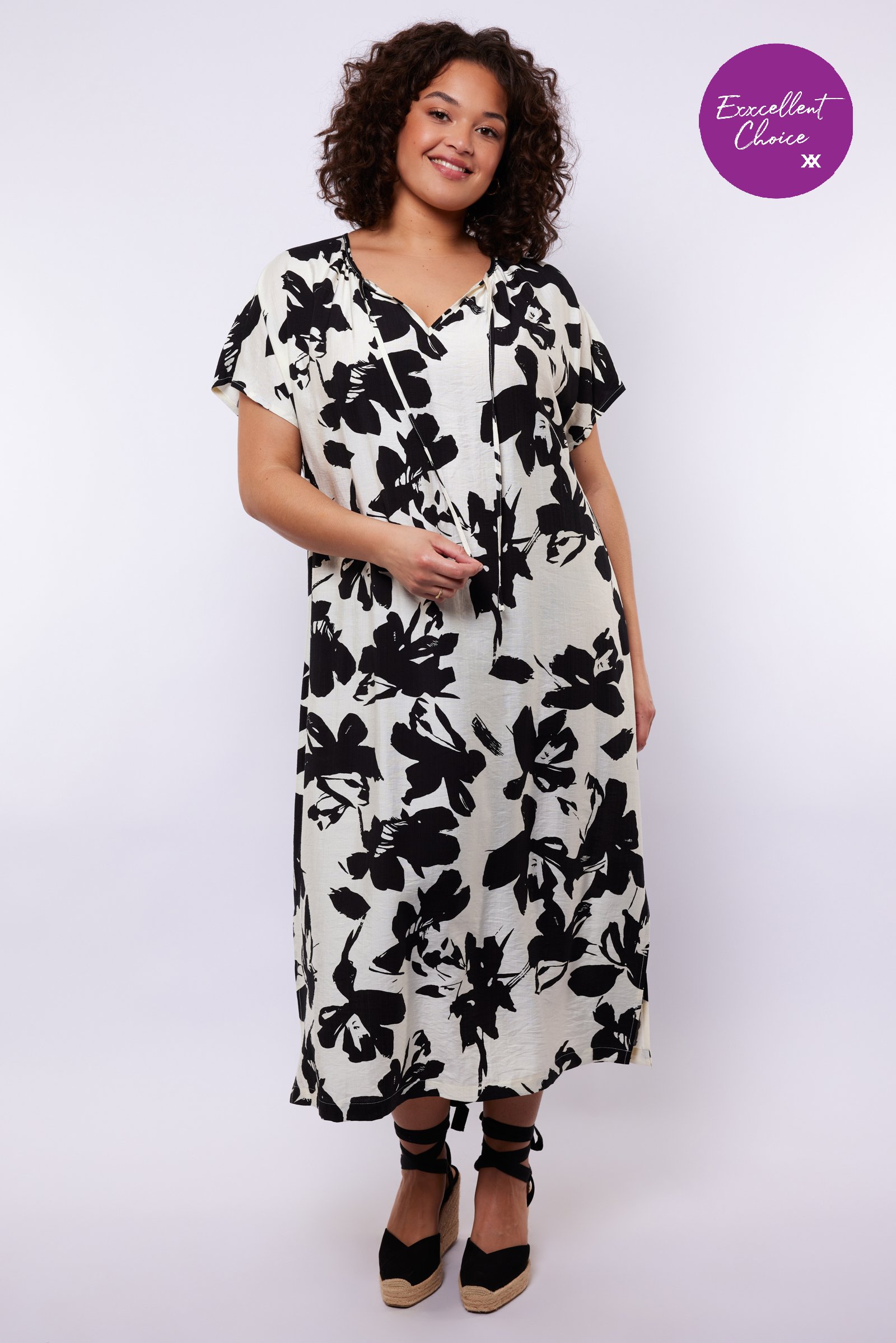 Exxcellent Aryelle dress hz6