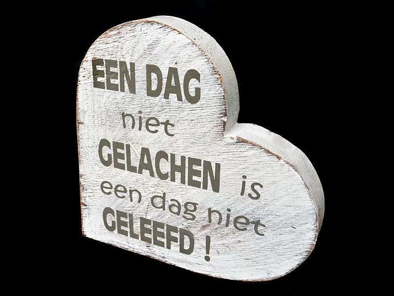 teksthart M 15x15cm dag niet gelachen