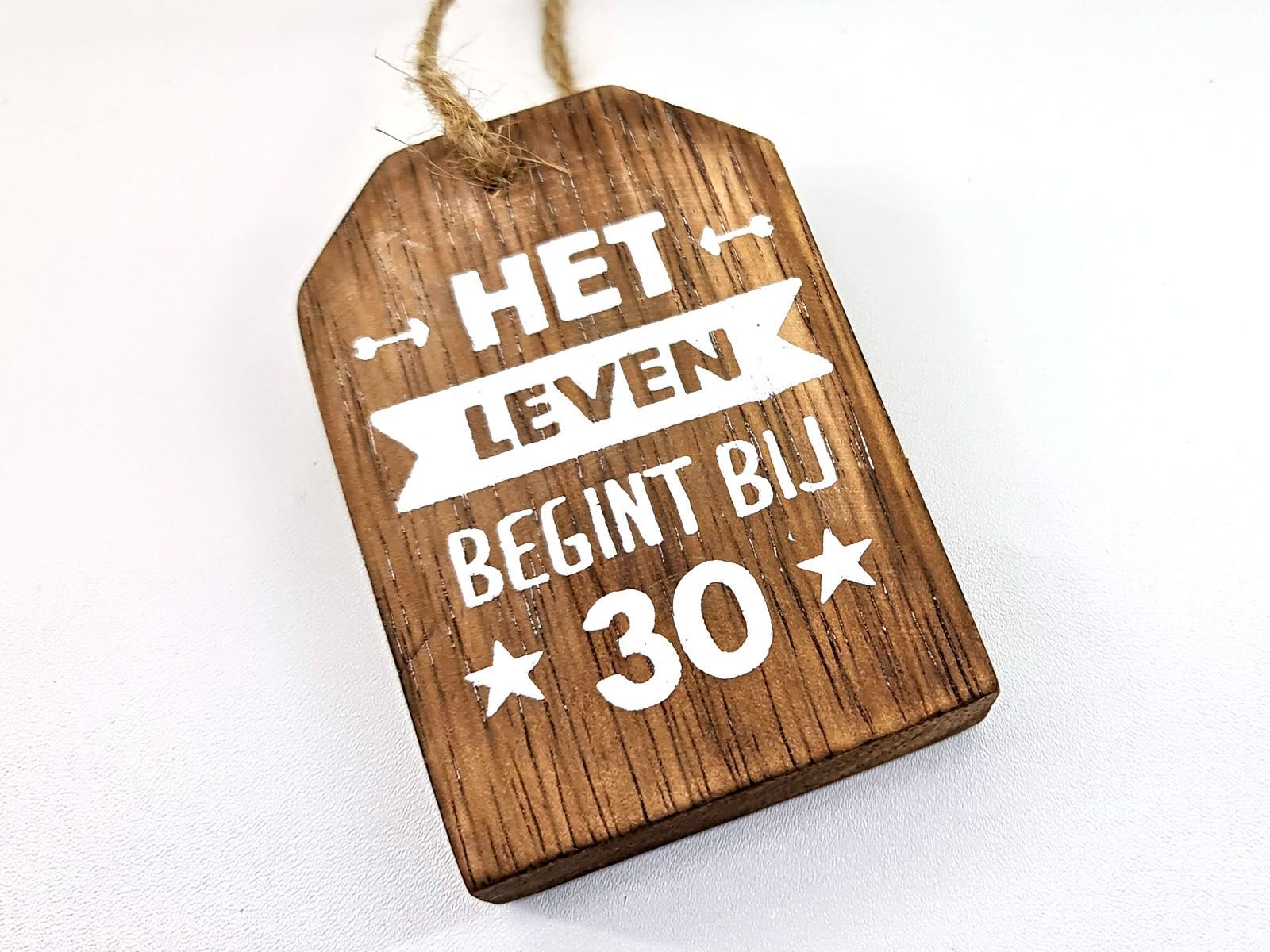 hanger label 9x6cm het leven begint bij 30 natural